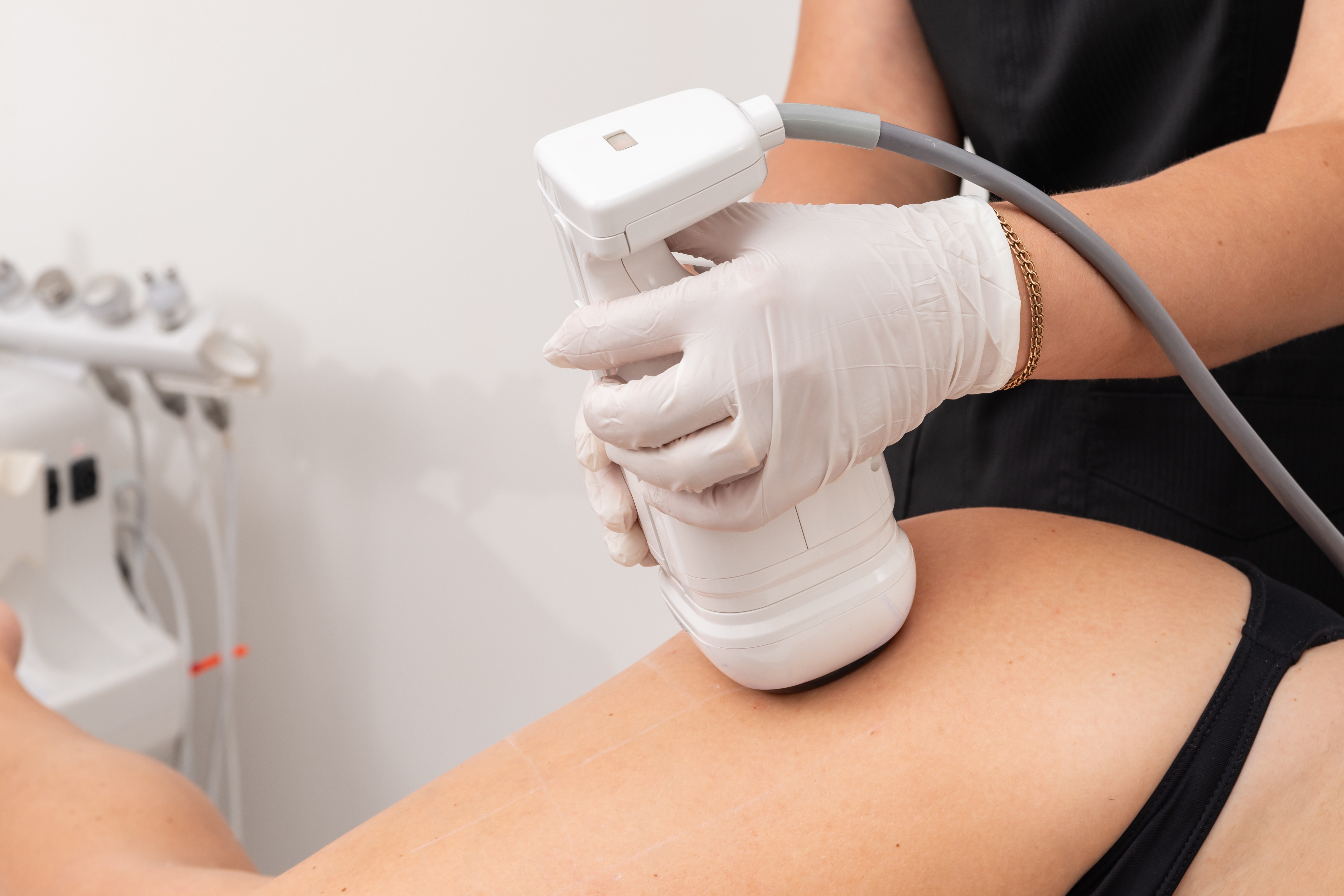 Liposonix is ​​a device for non-surgical body shaping using high-intensity ultrasonic waves.